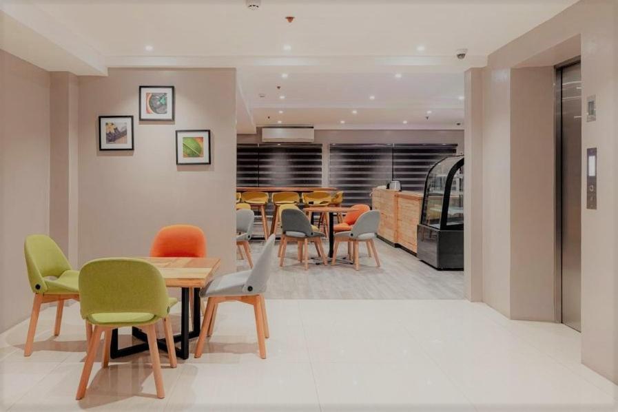Hotel Inigo Legazpi Bagian luar foto