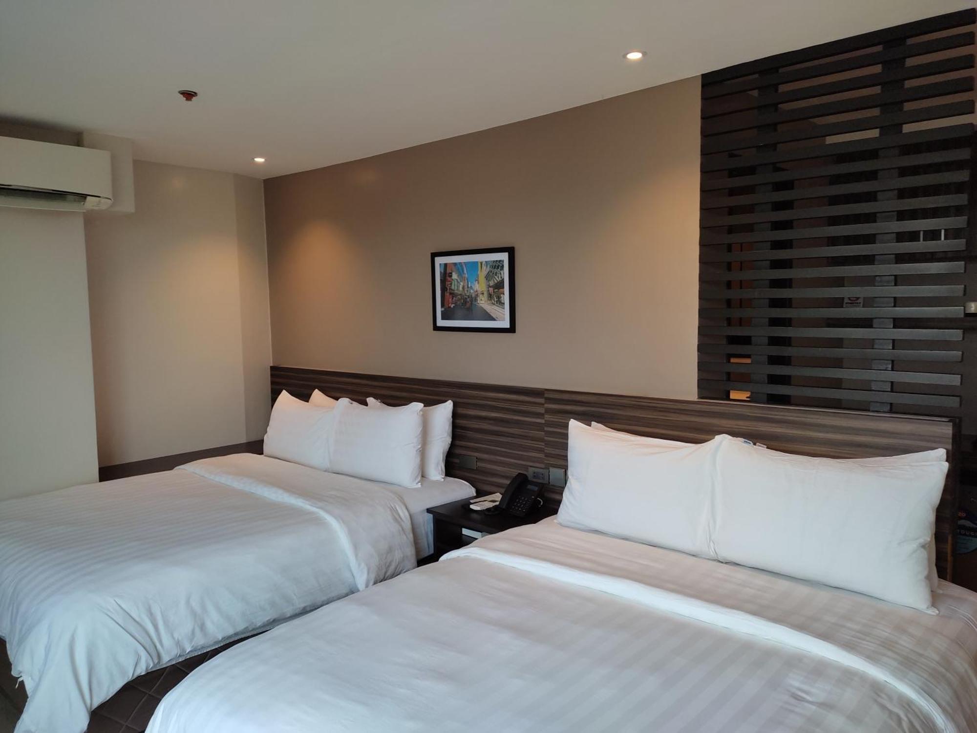 Hotel Inigo Legazpi Bagian luar foto
